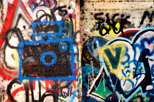 camera graffiti