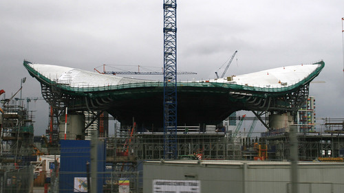 Aquatic Centre - End-on View (7716)