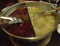 [吃] 蜀山饌_(1) 巴蜀麻辣湯底以及酸菜白肉湯底