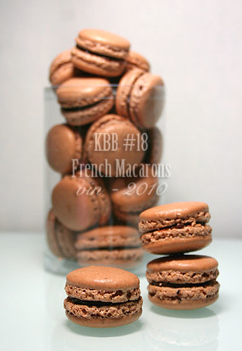 Chocolate-French-Macarons