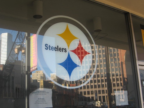 steelers logo pics. 0985 Steelers logo displayed