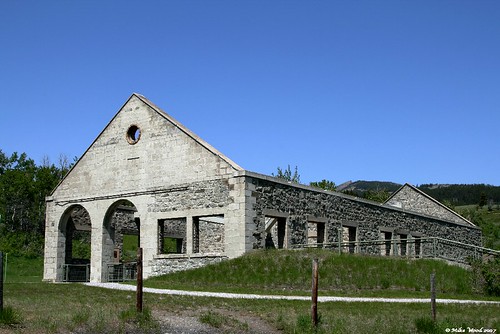 Wash house and repair building, Leitch Colliery, Crows Nest Pass, AB