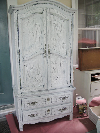 armoire before painting