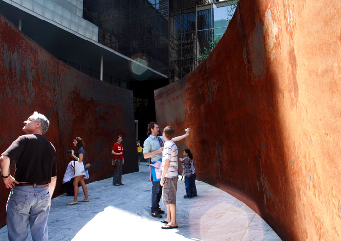 Richard Serra, Not Defaced