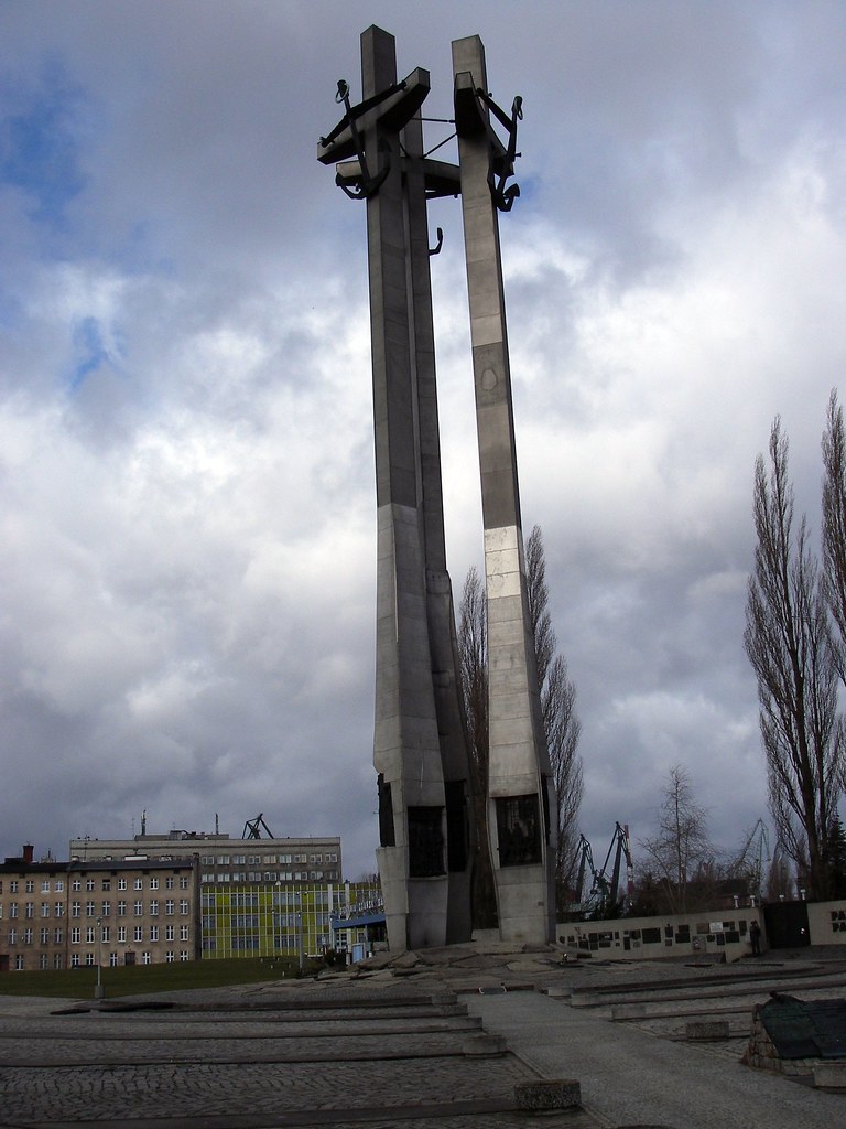 фото: Gdansk: Solidarnosc Monument