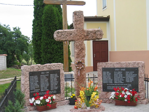 War memorial in Hungarian village