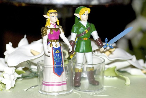 Link and Zelda cake toppers