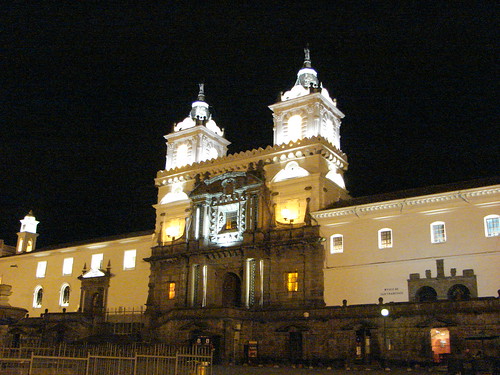 Quito Nocturno - Convento de San Francisco
