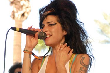 Sex addict Amy Winehouse