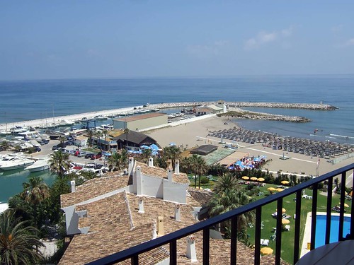 View of the beach por katybird.