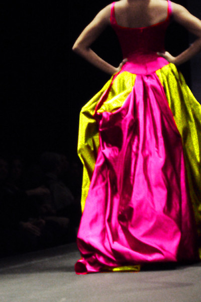 fashionarchitect.net_Miltos_AXDW_october_2010_fluo_dress_1