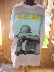 REM t-shirt - Before