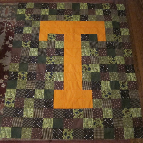 "T" quilt top done!