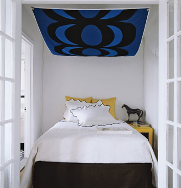 Do-It-Yourself Bed Canopies