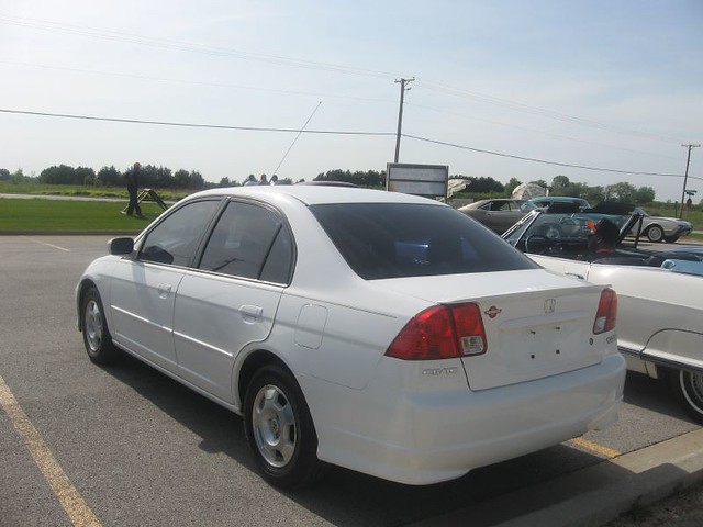 2005 car honda civic hybrid