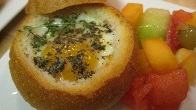 Brunch Bread Bowls with Egg, Ham and Cheese