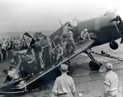 Warbird picture - F6F Hellcat - Crash