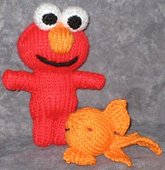 Elmo free knit pattern cookie monster sesame street muppets toys peeps