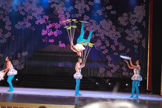 chinese acrobatics16