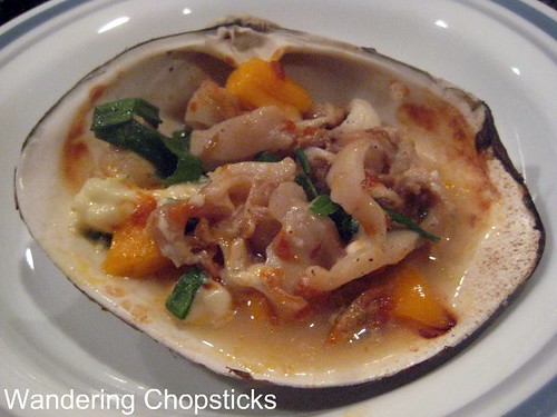 Mom's Geoduck Dynamite-Style and Chao Oc (Vietnamese Rice Porridge with Clams) 4