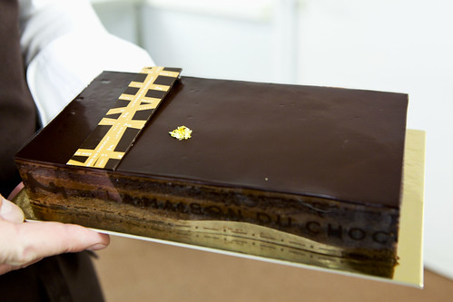 A large cake version of the Delice