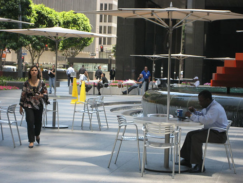 Flower Street plaza public seating