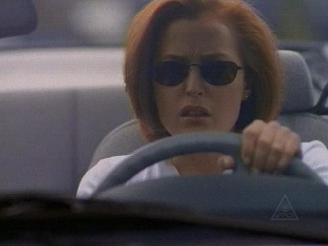 Gillian Anderson 40 by lpn_23_year_old