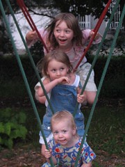 Swinging Sisters