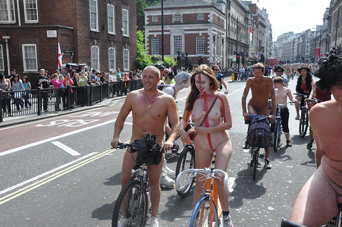 hot naked ladies shaved pussy girls pics: ride, naked, 2010, bike, shavedpussy, london
