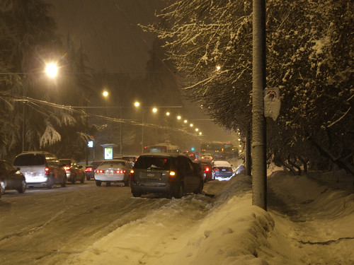 Chaos on Oak Street RE: Vancouver Snow