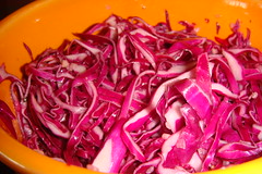 Red cabbage slaw