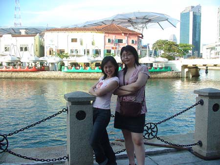 Suanie at Clarke Quay with Fireangel