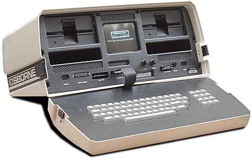 Один из первых ноутбуков