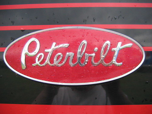 peterbilt sign