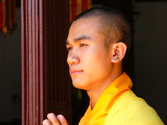 Hue monk