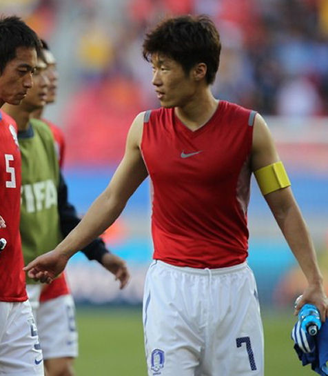 More Pictures of Park Ji-Sung