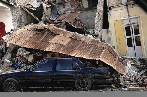 http://commons.wikimedia.org/wiki/File:Earthquake_damage_in_Jacmel_2010-01-17_2.jpg