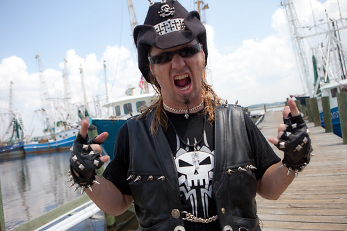 Billy the Exterminator shows his support for fisherfolk in Biloxi, MIssissippi - TEDx Oil Spill
