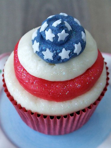 USA! Cupcake Woman's World Cup-Cake