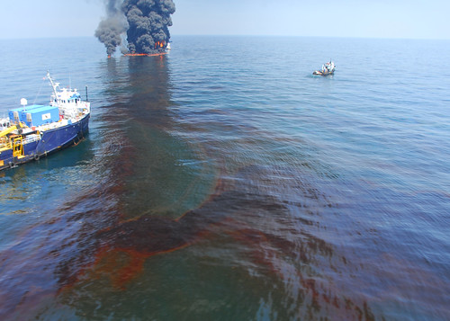 Brennende Öl-Plattform Deepwater Horizon Öl-Katastrophe Golf 