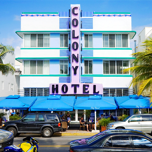 Colony Hotel (1939), 736 Ocean Drive, South Beach, Miami Beach, Florida