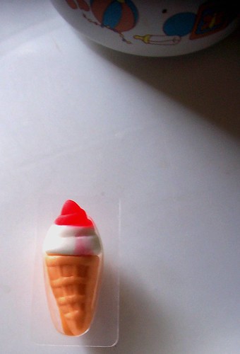 gummy ice cream cone