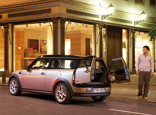 The 1.6-litre four-cylinder turbo diesel in the MINI Cooper D Clubman offers 