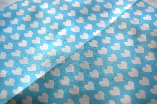 Ditsy Heart Blue quilters cotton