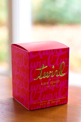 Kate Spade Twirl packaging