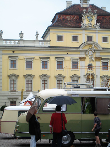 Schloss Ludwigsburg and old campers