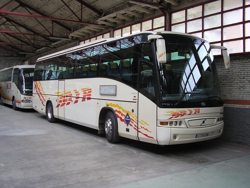 Autobus de l'empresa TRANSPORT MIR de Ripoll