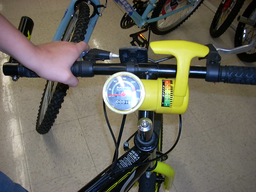 Huffy Sonic: SPEEDOMETER and SHIFTER!