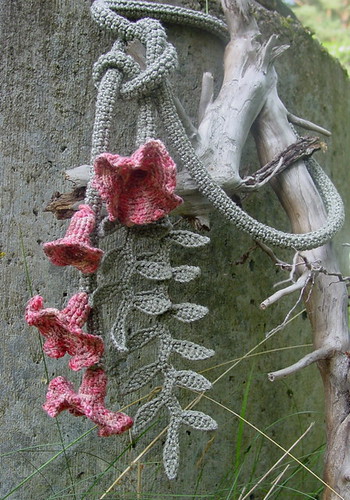crocheted belt