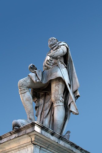 Statue of Cosimo